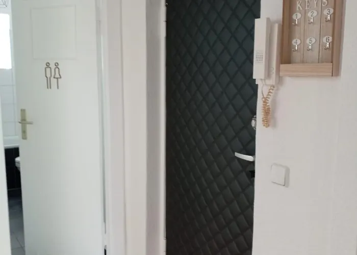 Apartament Weekend In *